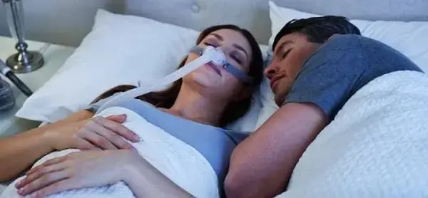 sleep-apnea-vs-insomnia-2 