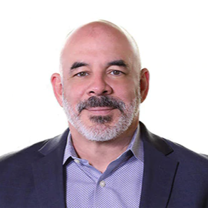 Carlos-Nunez_BiosPicture